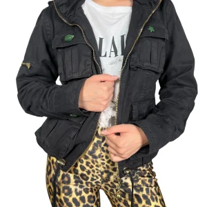 Chaqueta Con Capucha Oculta