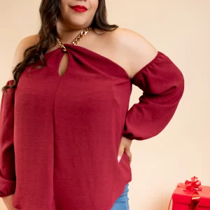 Blusa off the shoulder cadena