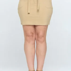 Falda corta con lazo