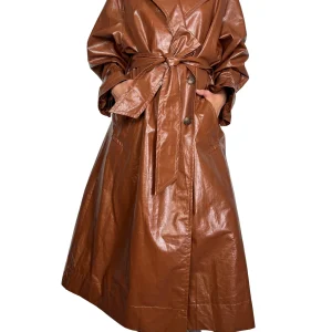 Trench Coating Engomado