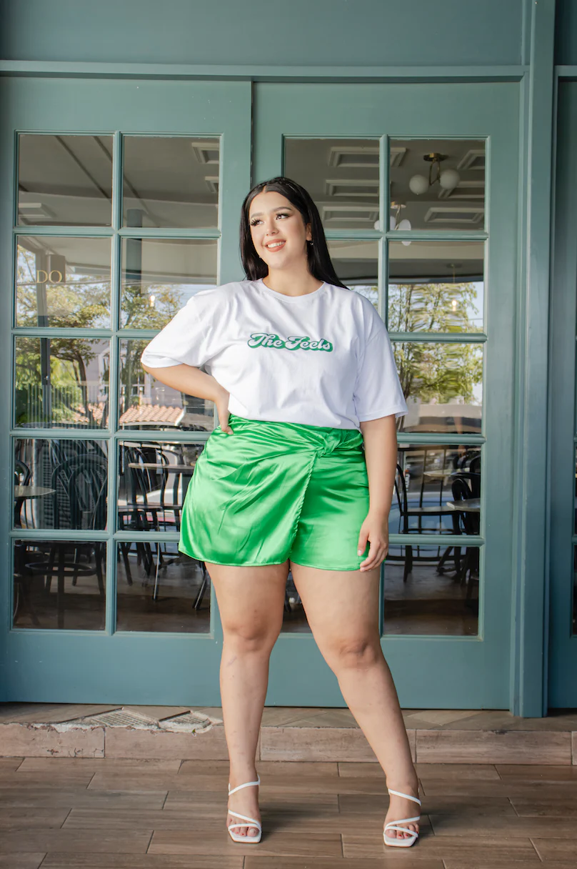 Short falda de satin