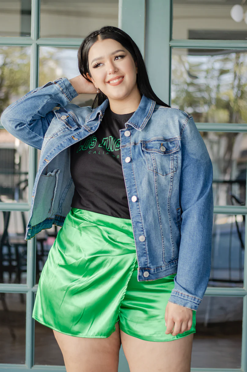 Short falda de satin - Imagen 4