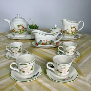 Set 4 Tazas Pequeñas Inglesas Borde Blanco