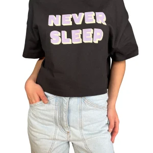 Polera Never Sleep