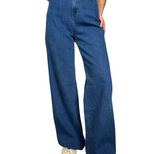 Jeans Roses Low Light