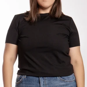 Blusa Básica Cuello Redondo