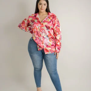 Blusa camisera en satin estampada