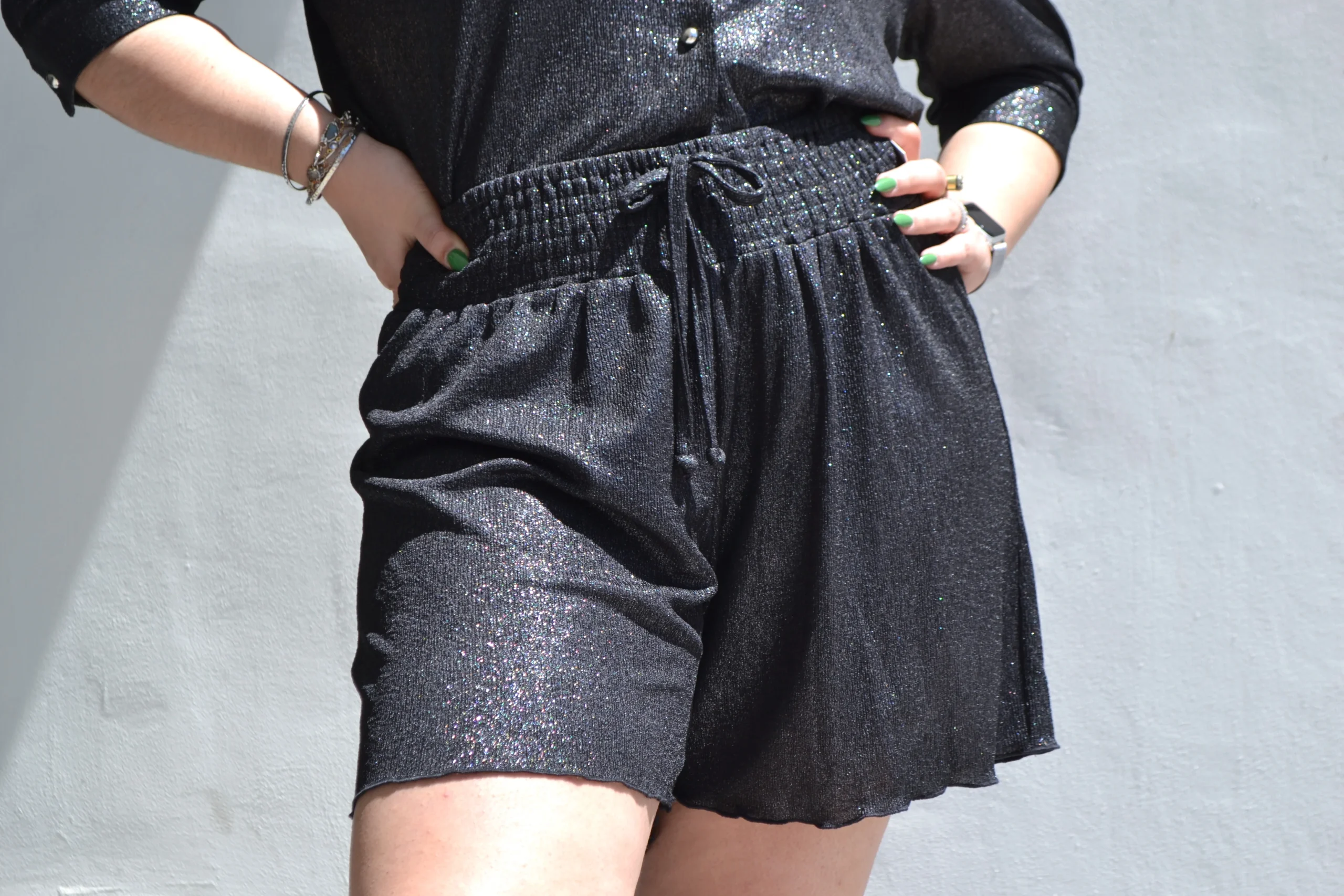 Short moda efecto brilloso - Imagen 7
