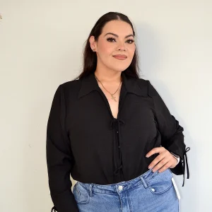 Blusa Manga Larga con Moños