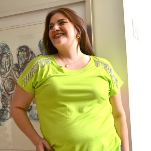 Blusa manga corta con aplicación