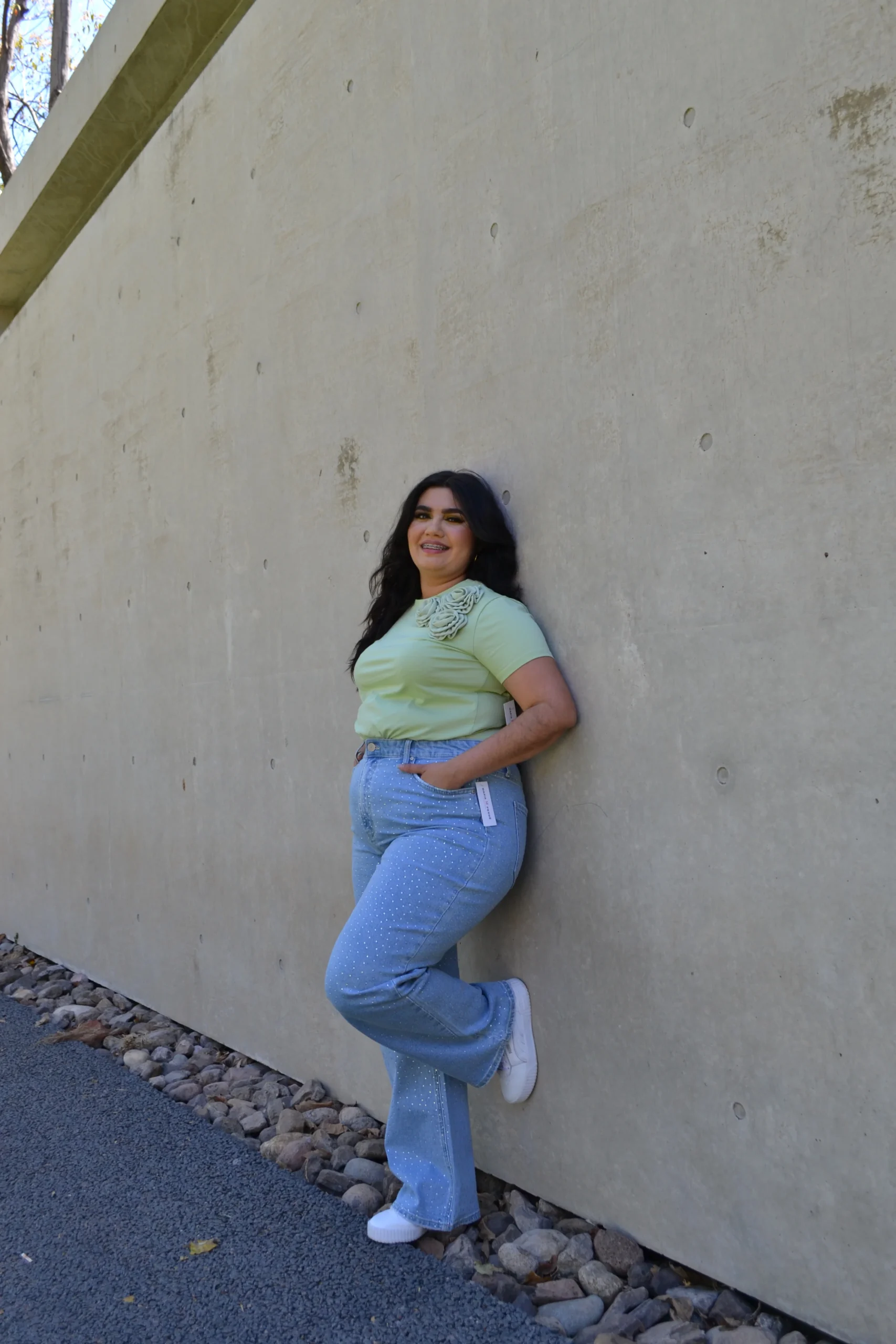 Jeans Wide Con Aplicaciones - Imagen 5