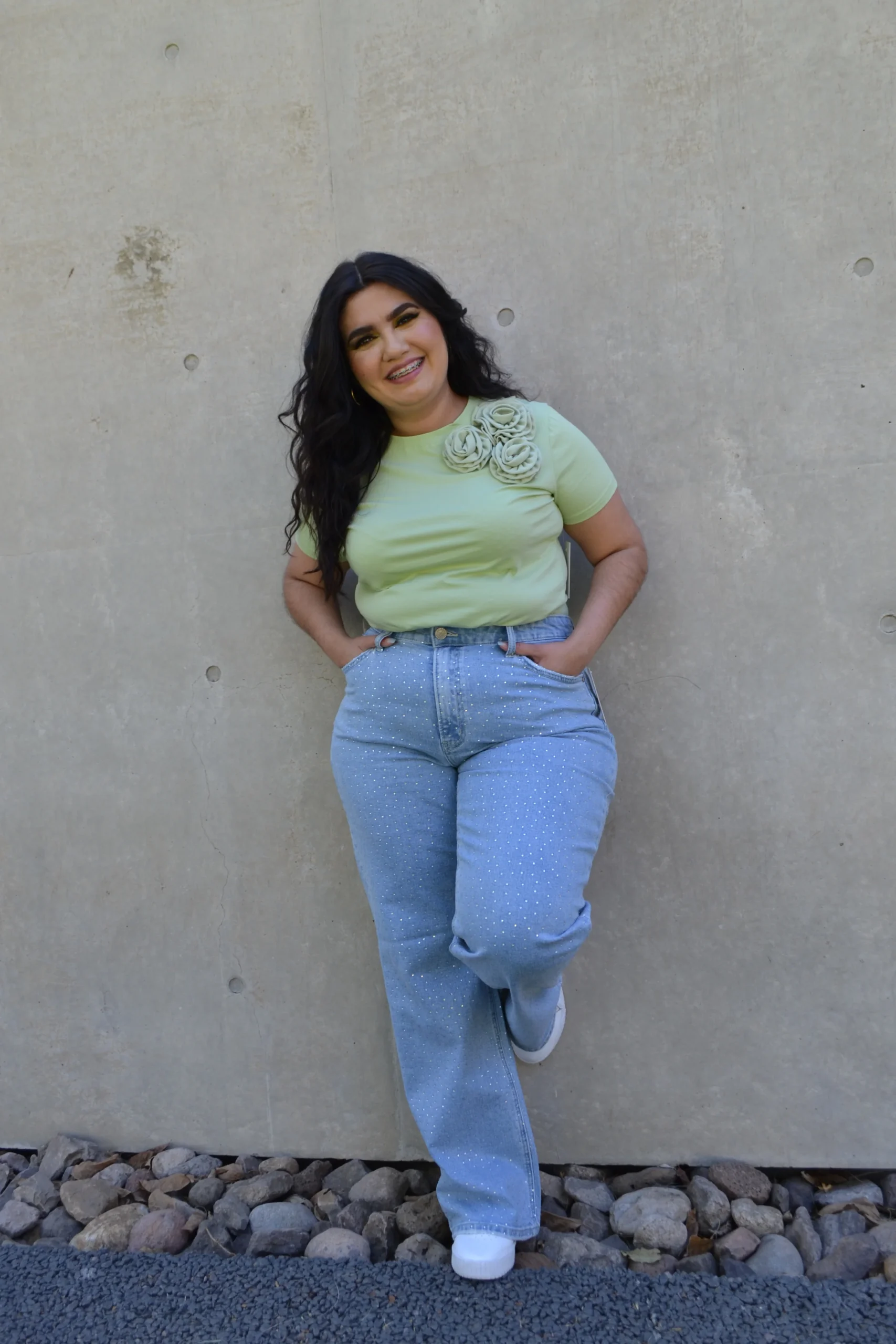 Jeans Wide Con Aplicaciones - Imagen 4