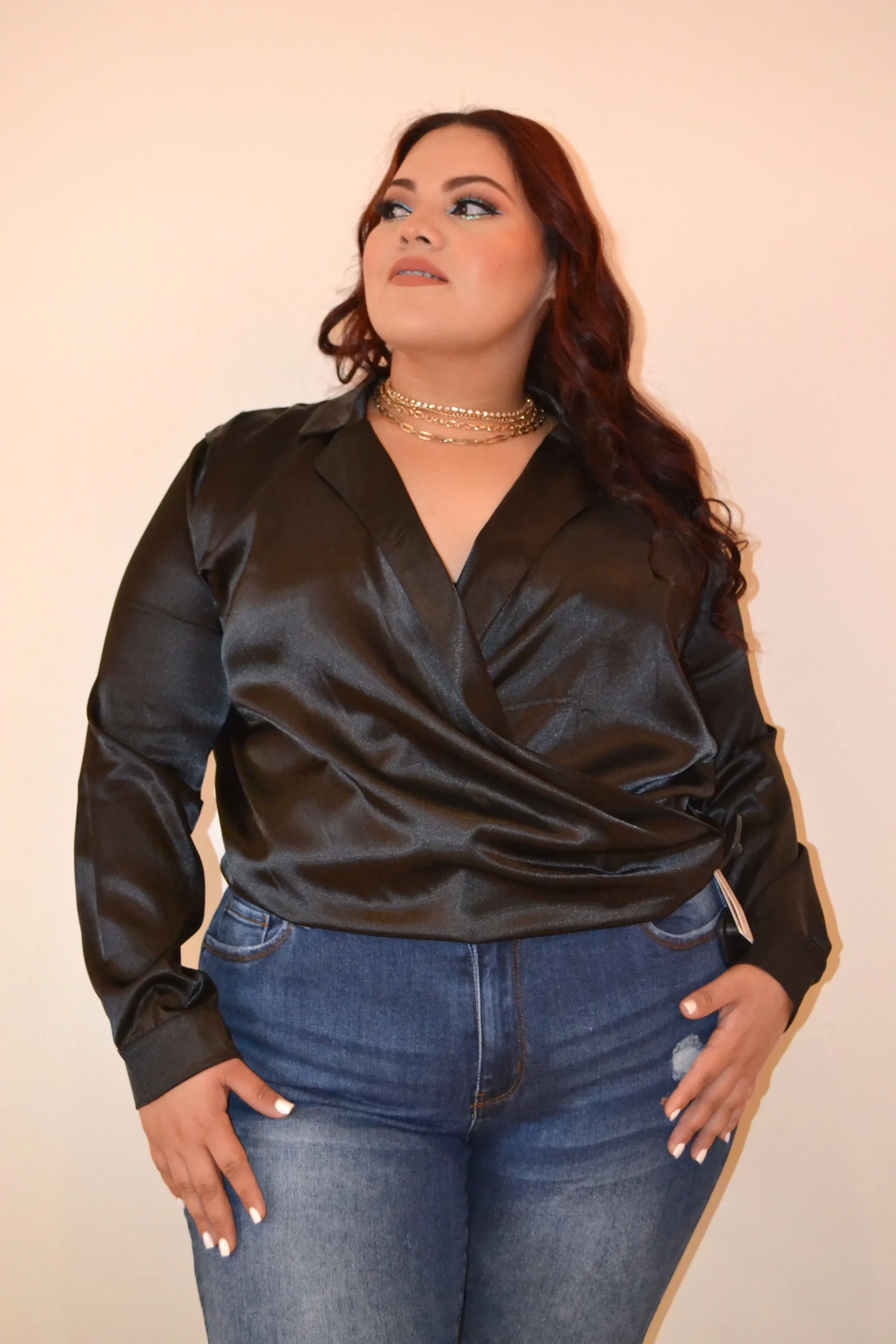 Blusa en satin diseño cruzado