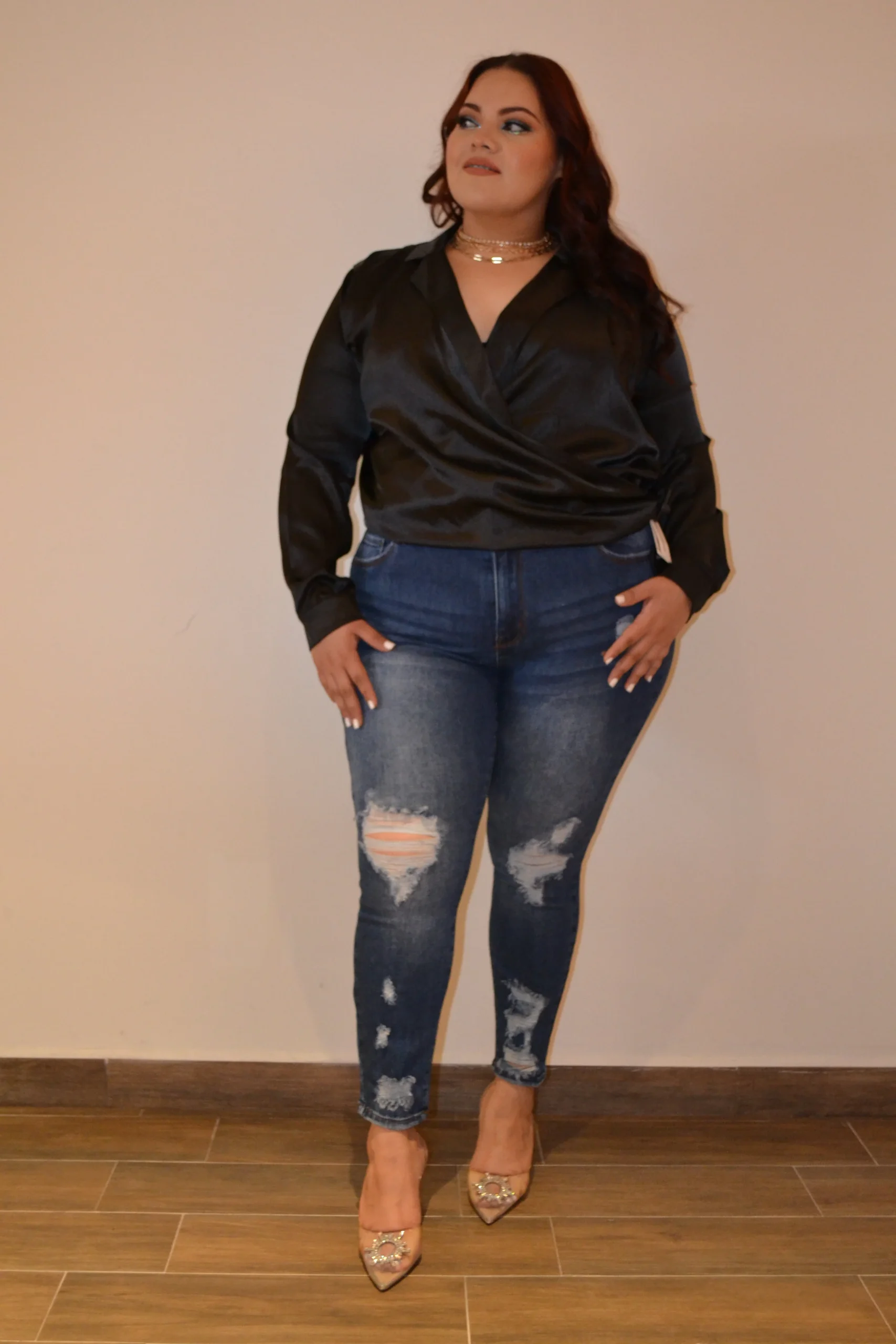 Blusa en satin diseño cruzado - Imagen 9