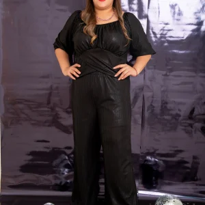 Blusa estilo crop top efecto brillosa