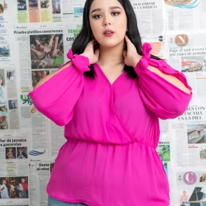 Blusa manga larga con abertura