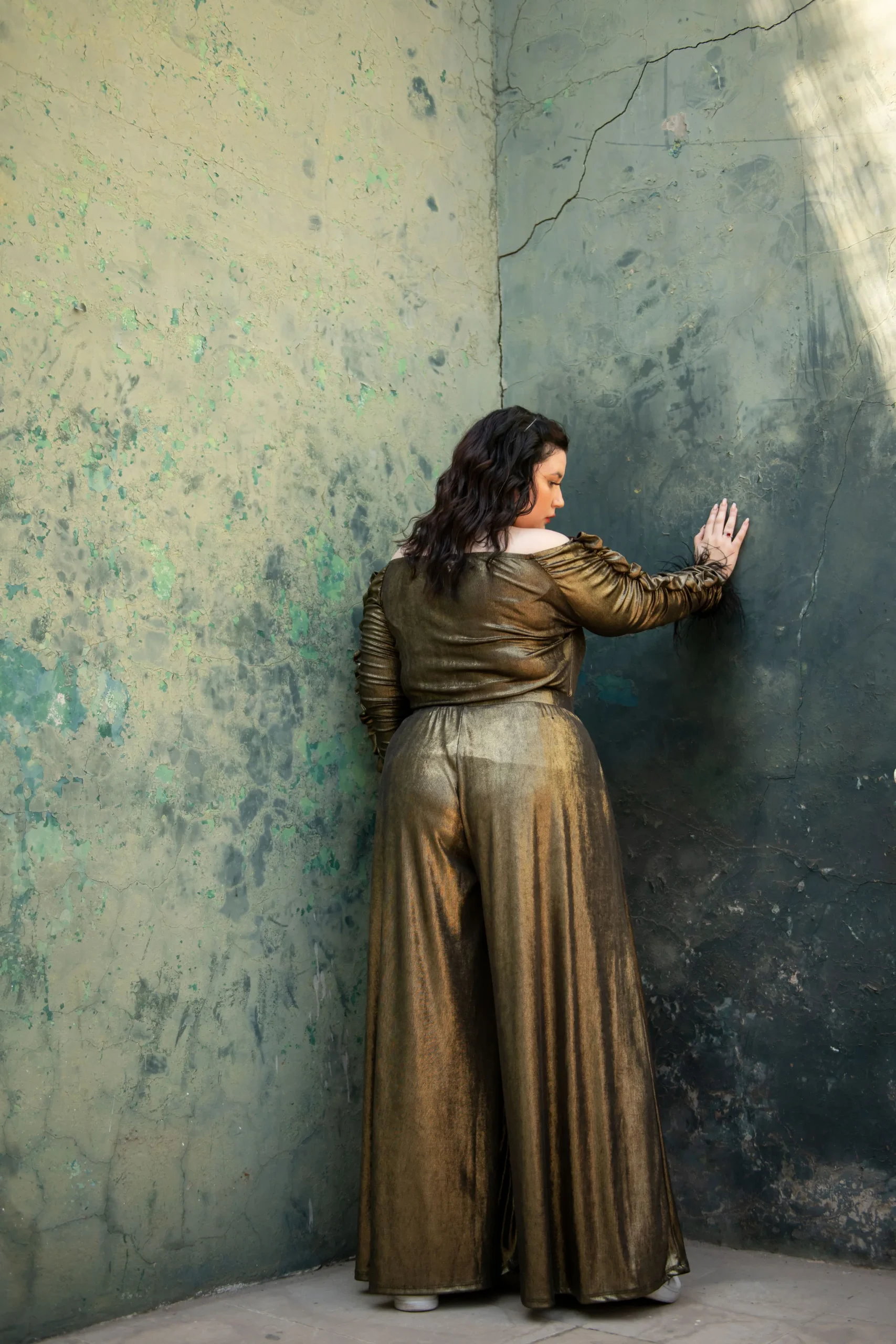 Blusa fiesta brillosa off the shoulders - Imagen 8