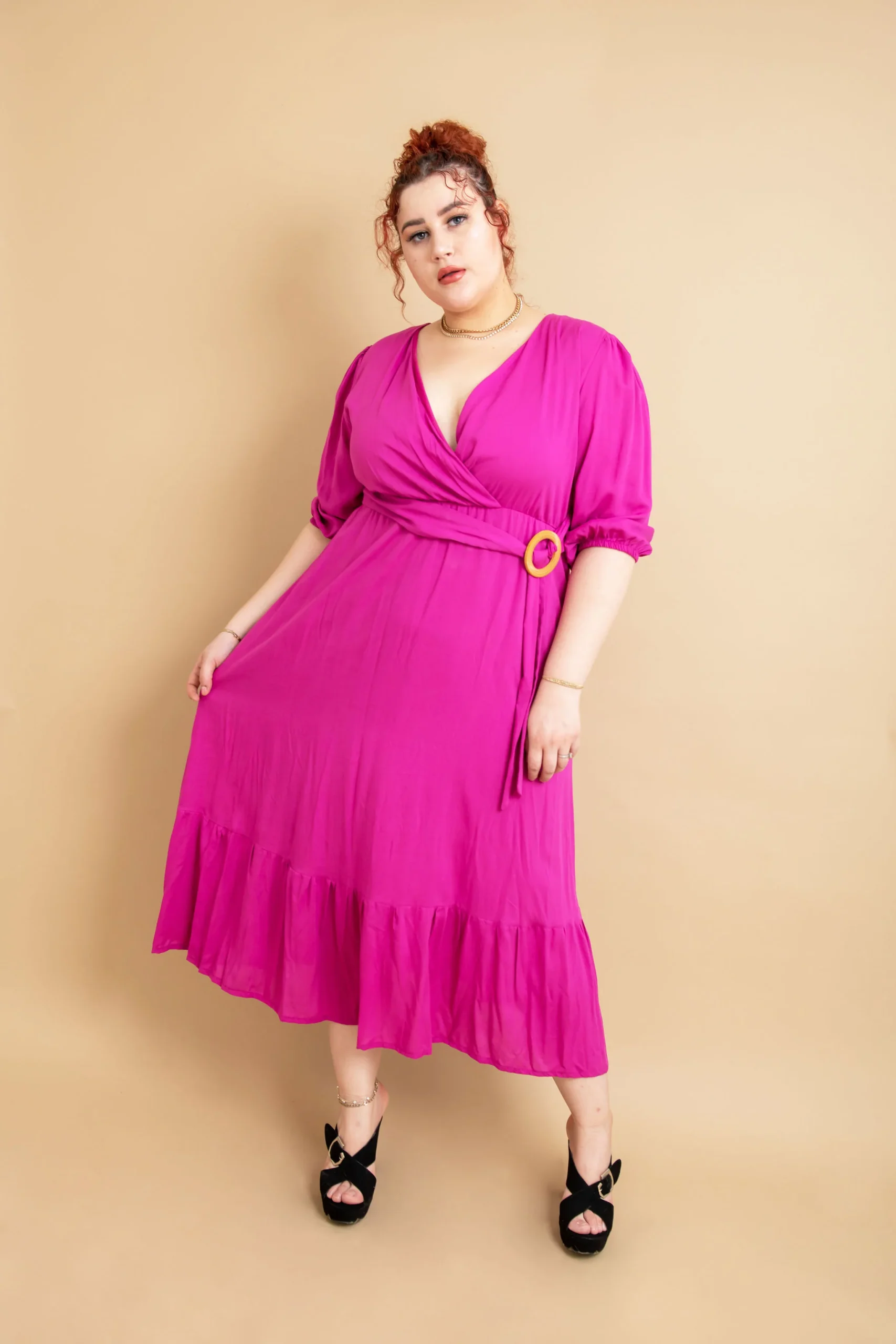 Vestido midi con cinto