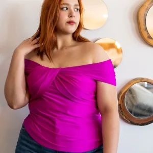 Blusa satin con escote