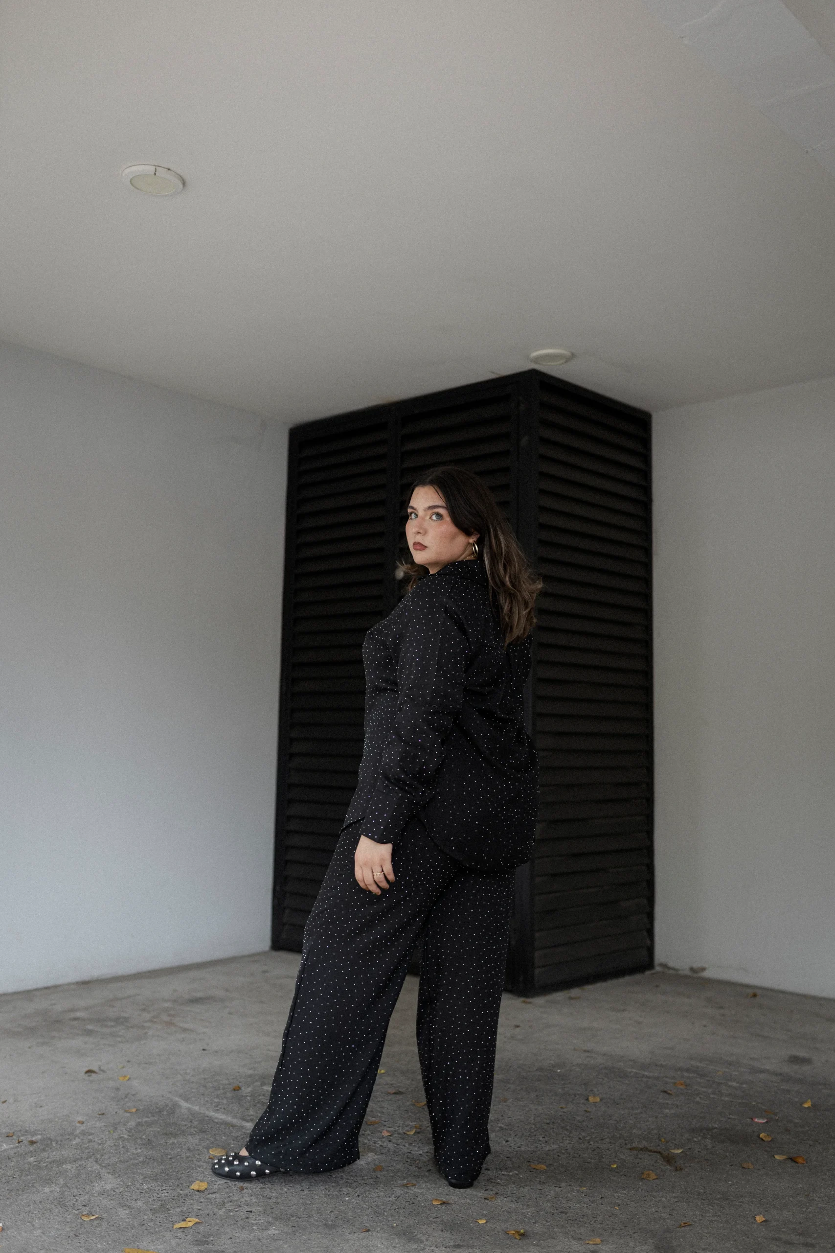 Set De Blusa Manga Larga y Pantalón Con Piedras - Imagen 3