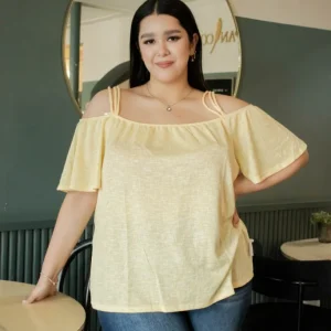 Blusa de tirante con manga