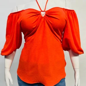 Blusa off the shoulders