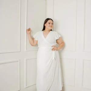 Vestido midi  con olan