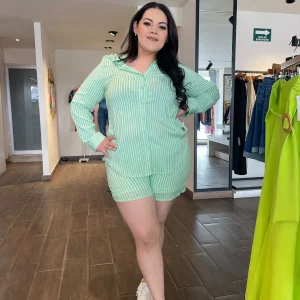 Set De Short Y Blusa Camisera De Rayas