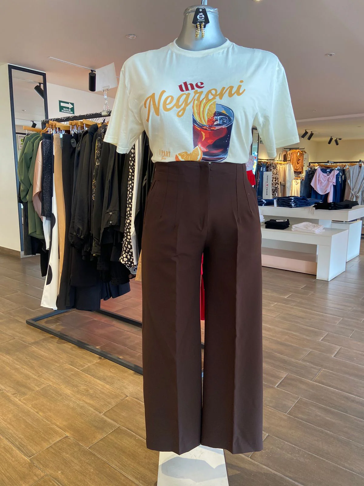 Pantalon Restir Recto Con Pinzas - Imagen 5